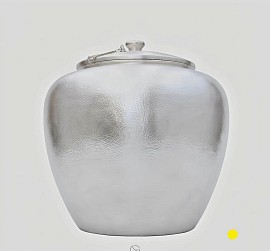 Sterling silver lided jar with decorative chain detail £45000 order number 808